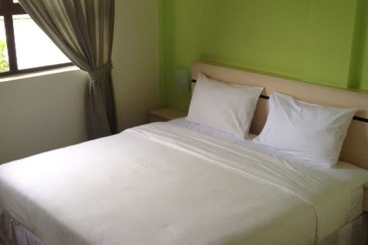 Room 14 of 43