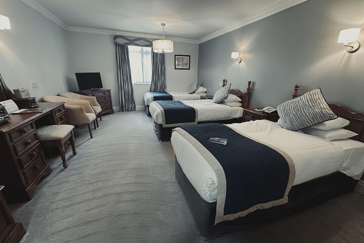 Room 7 of 31