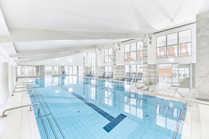 Pools & Facilities