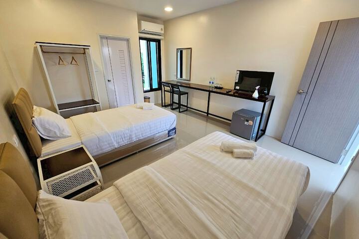 Room 20 of 48