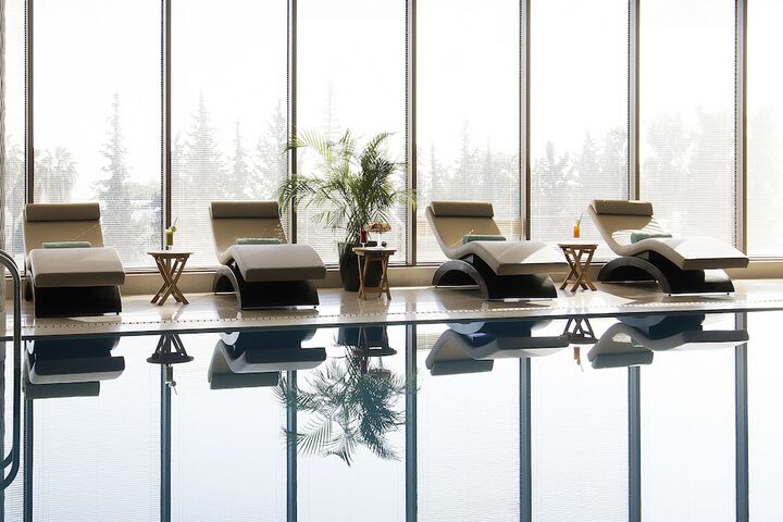 Pool Hotel