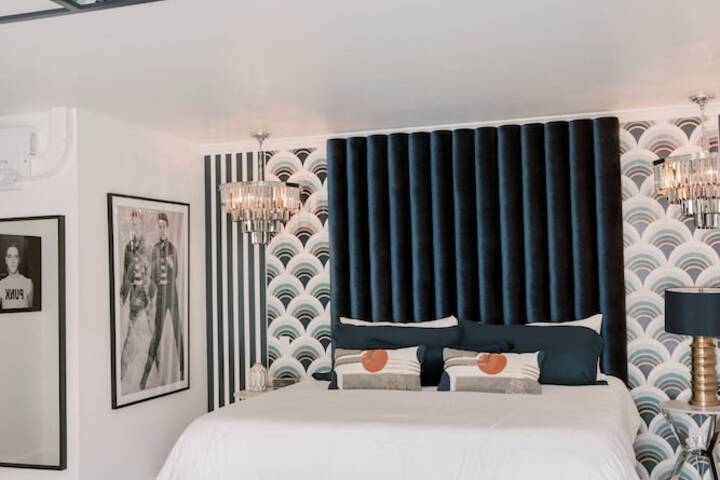 Room 22 of 151