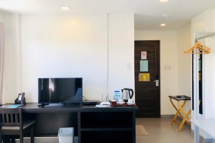 Room 5 of 21