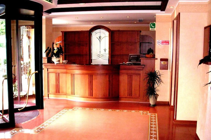 Hotel Interior 3 of 33