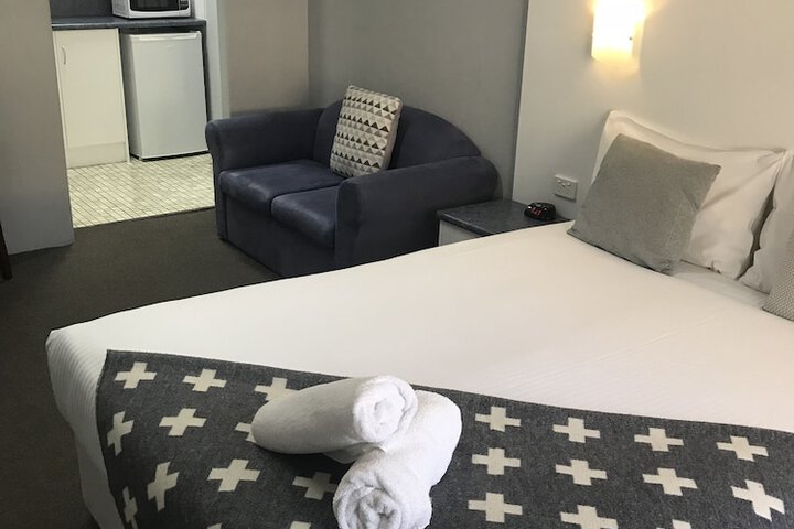 Room 38 of 79