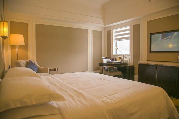 Room 30 of 101