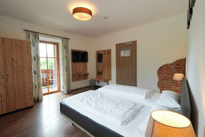 Room 20 of 29