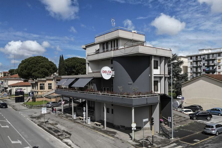 Hotel 66 of 66