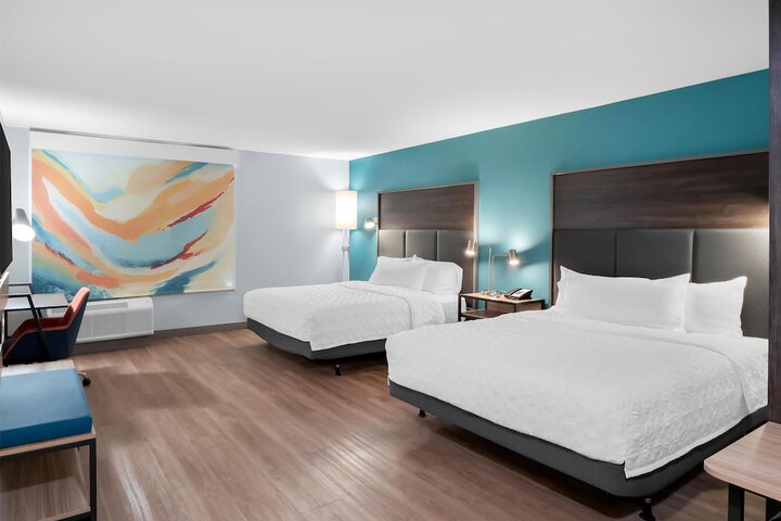 Room 8 of 29