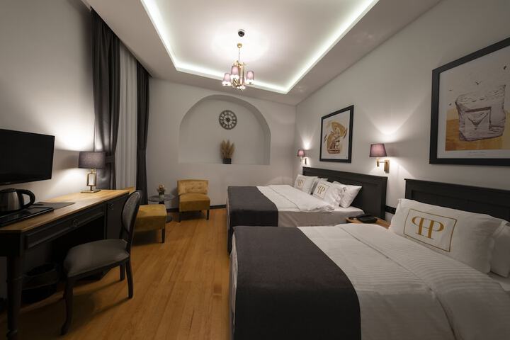 Room 55 of 134