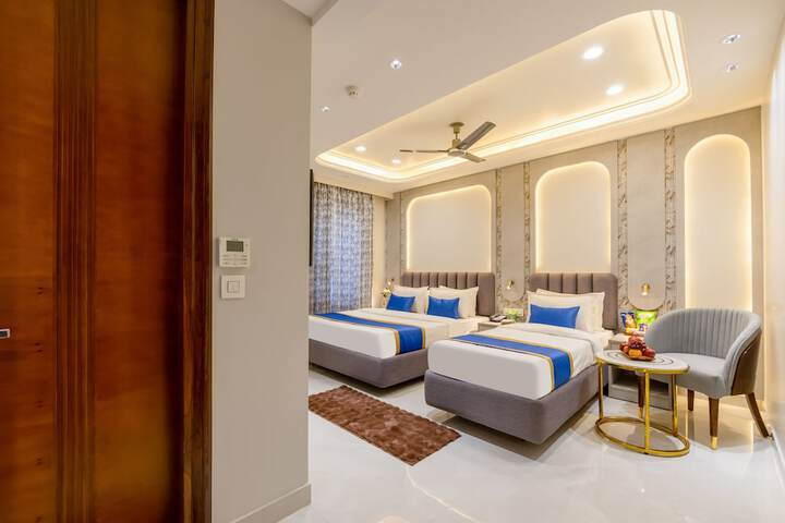 Room 26 of 129