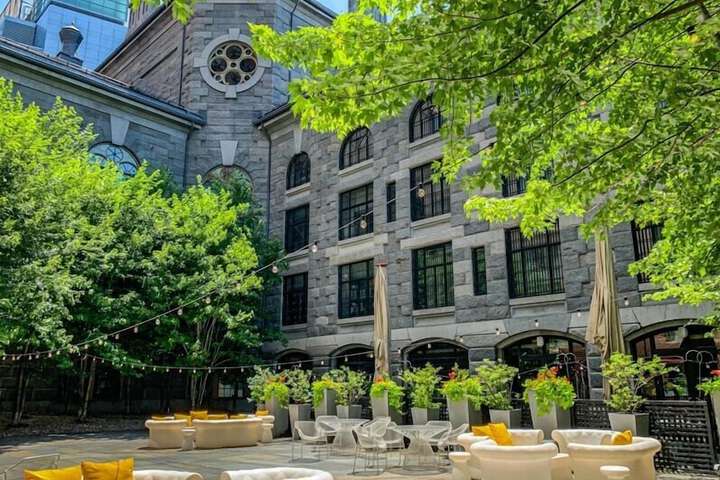 Hotel Exterior 157 of 189