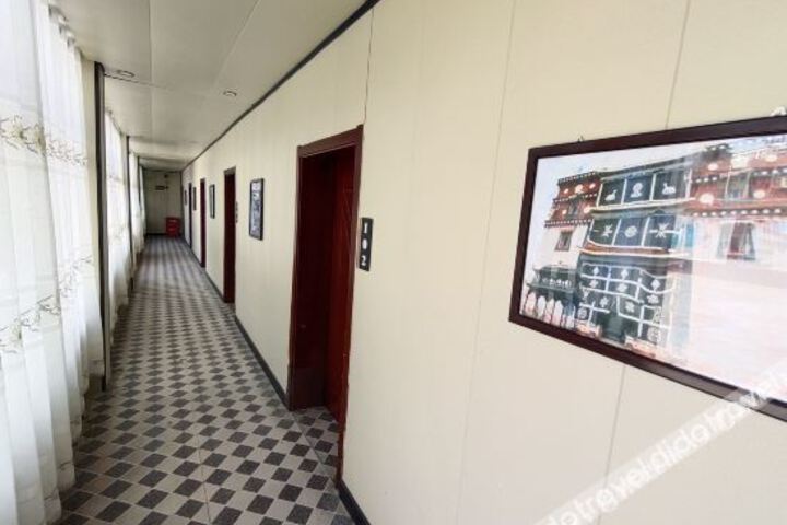 Hotel 4 of 39