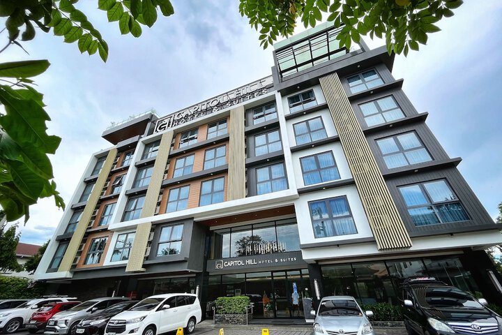 Exterior of Capitol Hill Hotel and Suites