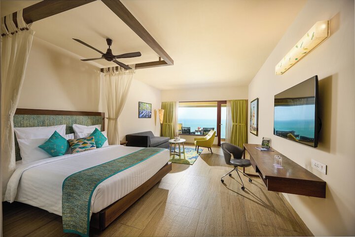 Room 8 of 47