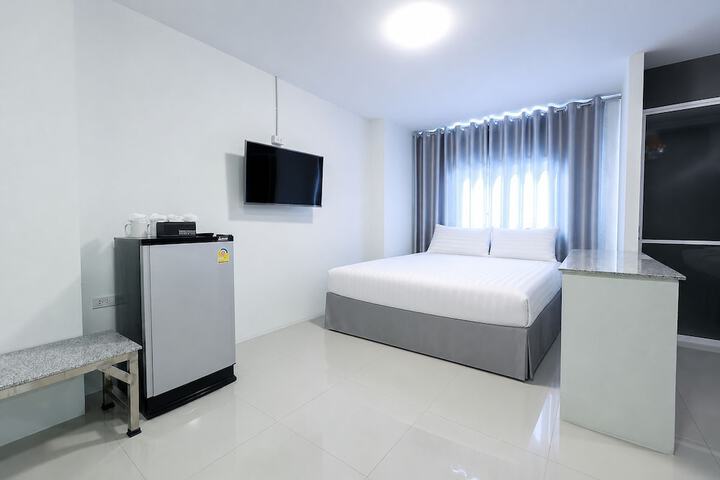 Room 17 of 50