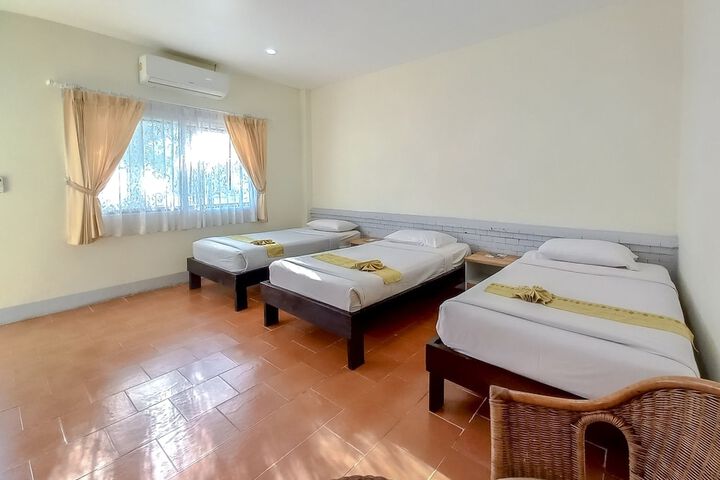 Room 5 of 52