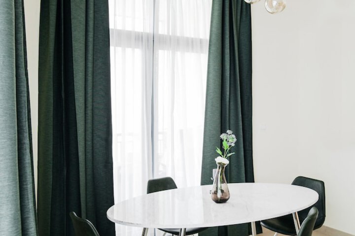 Room 12 of 35