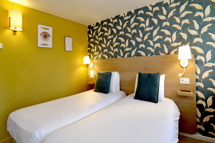 Room 21 of 60