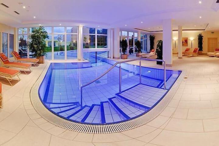 Pool 14 of 45