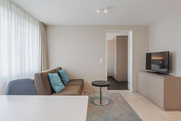 Room 14 of 18
