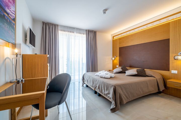 Room 20 of 92