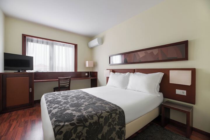 Room 29 of 135