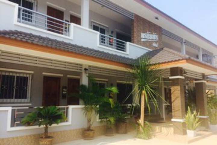 Phon Nab Phan House