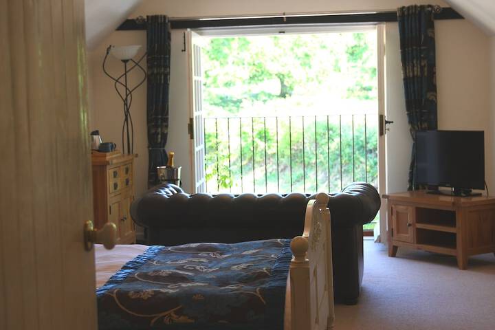 Room 17 of 60