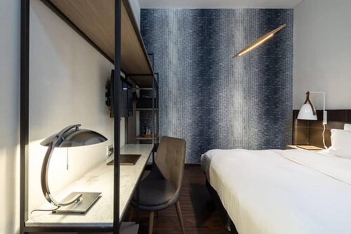 Room 20 of 51