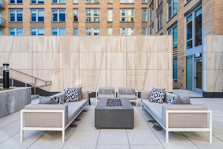 Sundeck 137 of 150