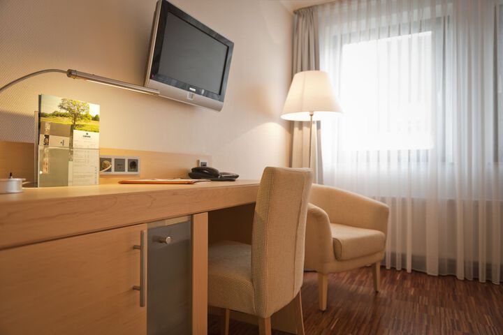 Room 16 of 45