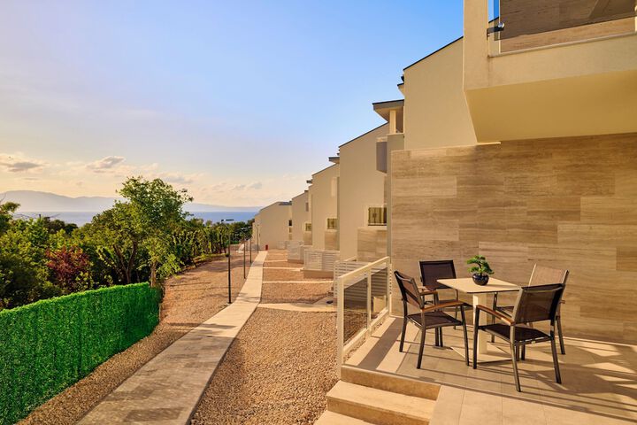 Terrace/Patio 26 of 62