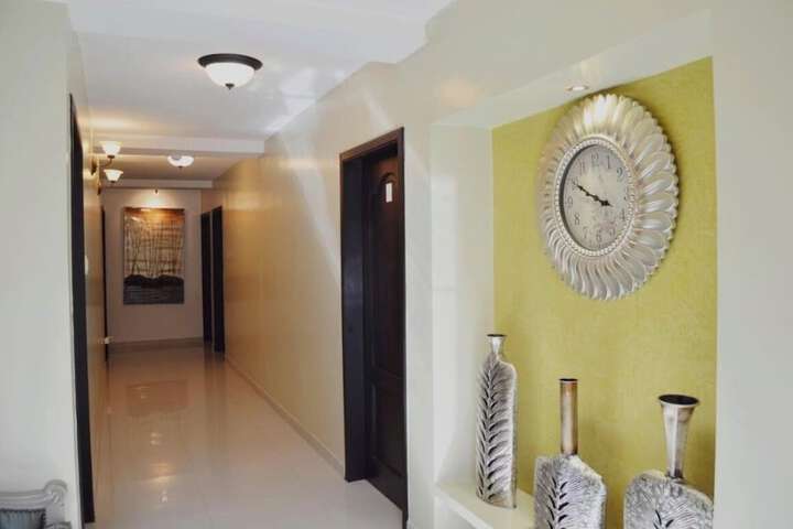 Room 15 of 16