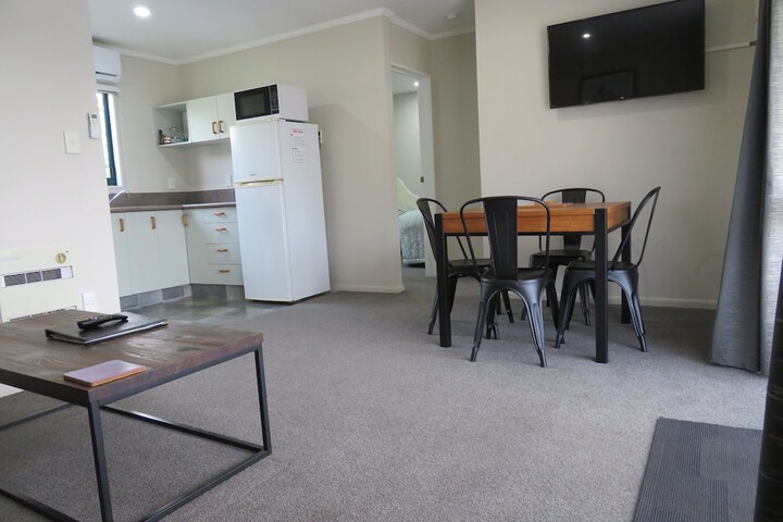 Room 9 of 75