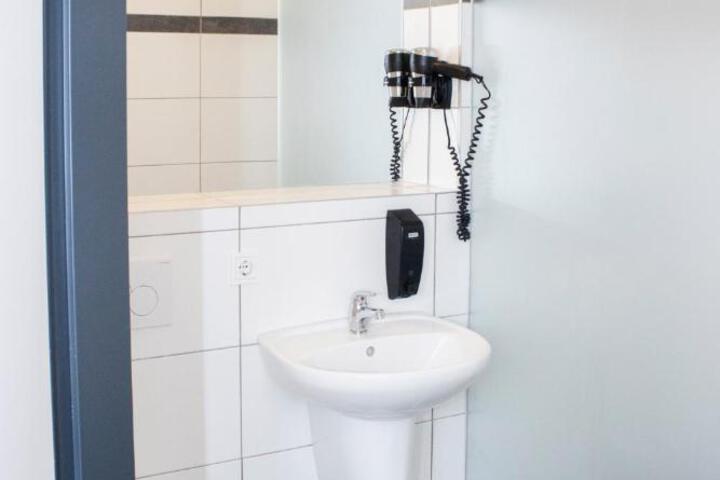 General 6 of 28