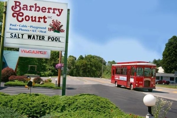 Image of Barberry Court Motel