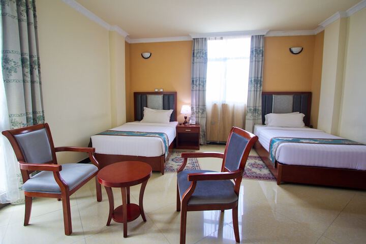 Room 15 of 49