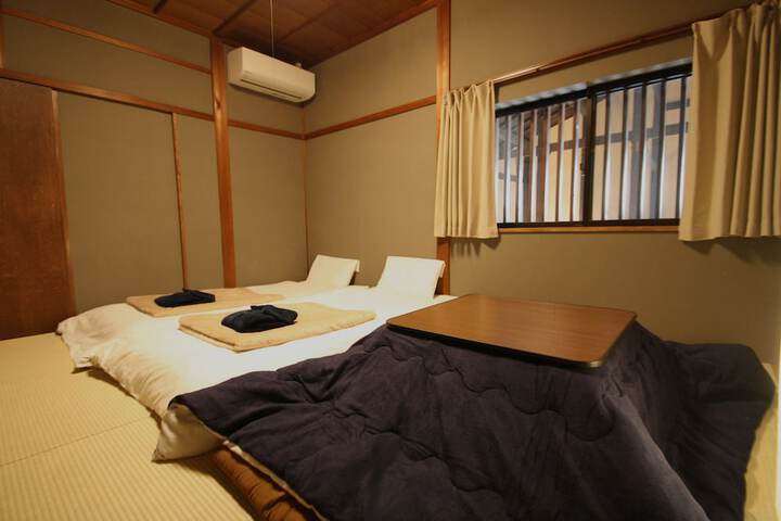 Room 36 of 107