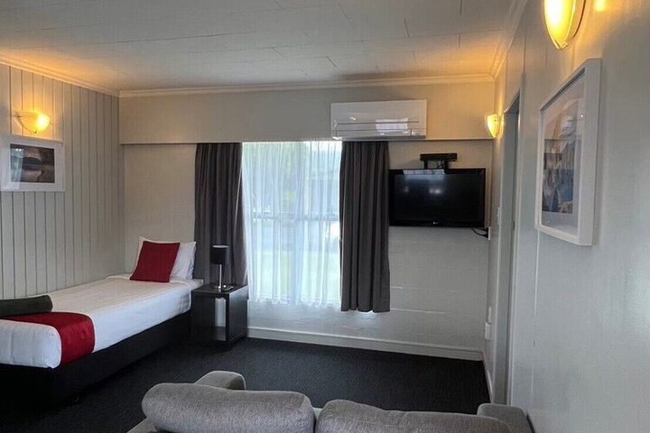 Room 41 of 59