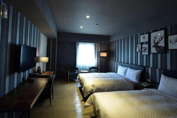 Room 27 of 139
