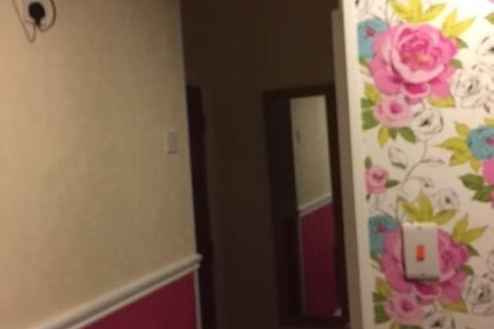 Room 34 of 87