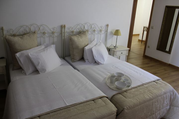 Room 15 of 74