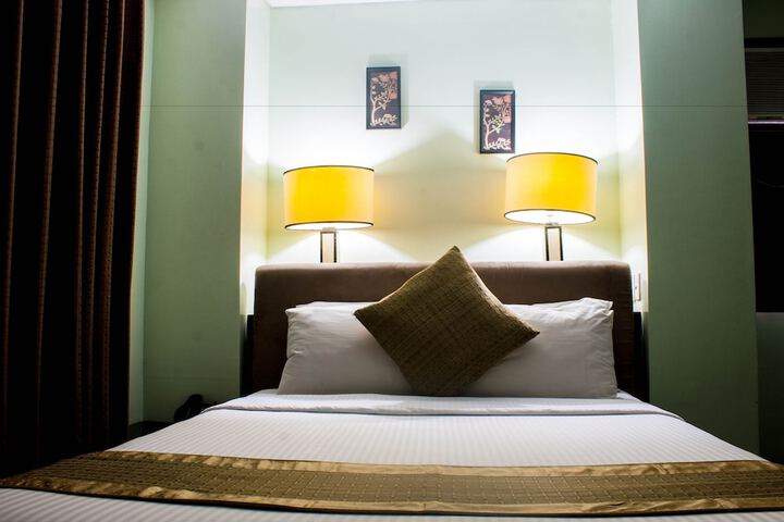 Room 7 of 47