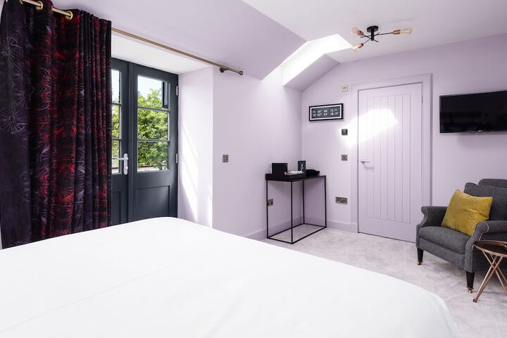 Room 50 of 160