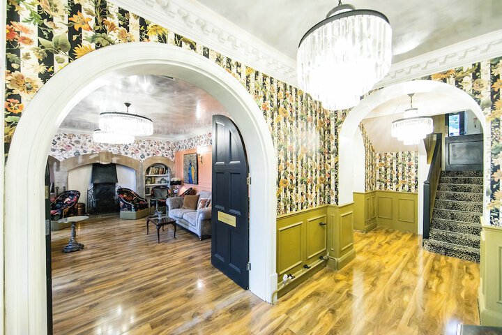 Ballroom/Hall 220 of 240
