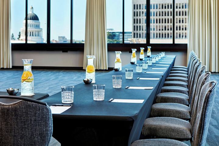 Meeting facility