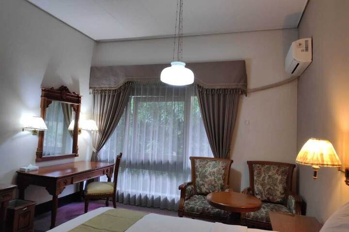 Room 18 of 45