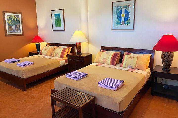 Room 40 of 92