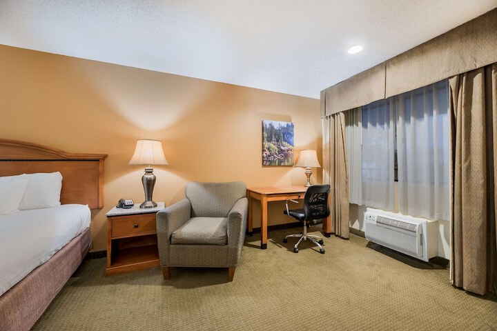 Room 7 of 17